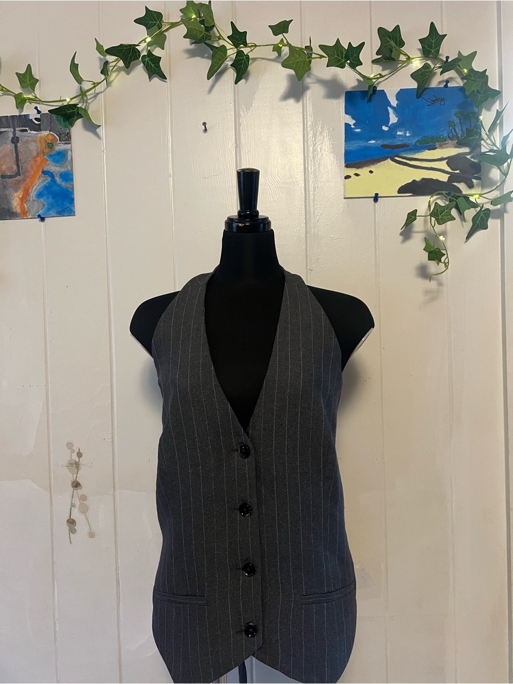 Abercrombie & Fitch Charcoal Gray Pinstripe Button-Front Vest xl
